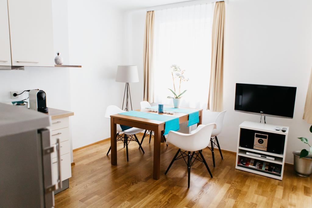 Home Sweet Apartments - A Cozy Welcome Відень Номер фото
